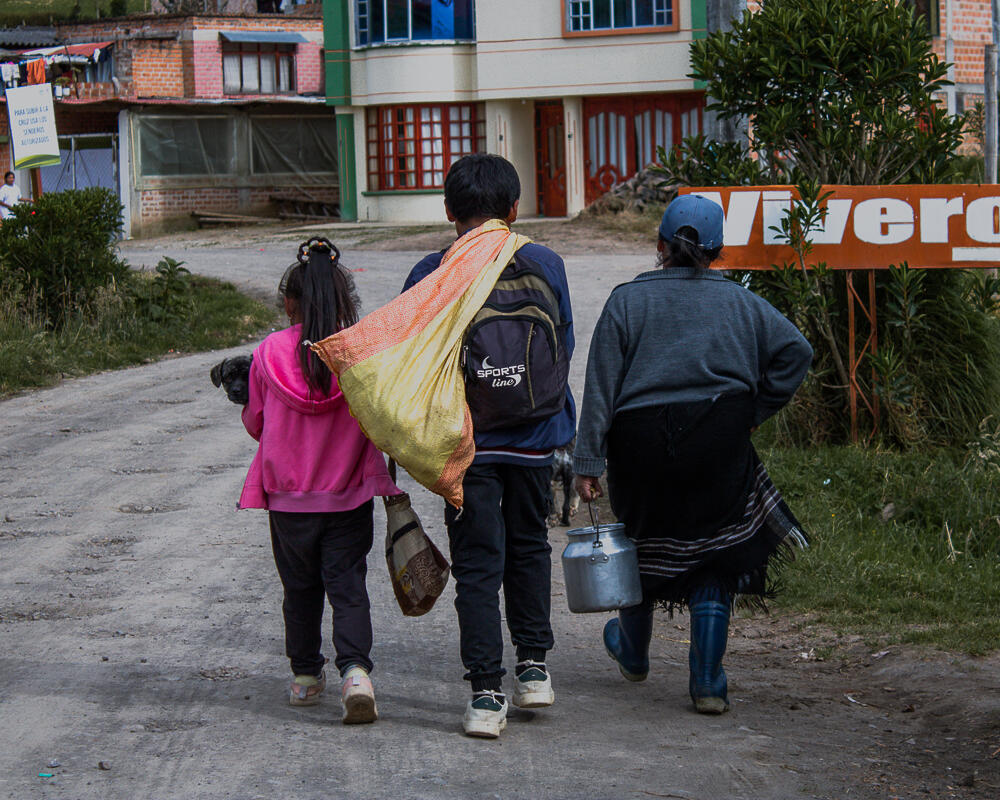 Título 10: La familia: unión de un pueblo